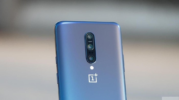 hp OnePlus terbaik