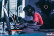 menggunakan laptop gaming